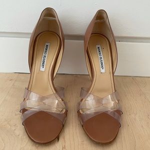 Manolo Blanik nude/lucite 105mm heels